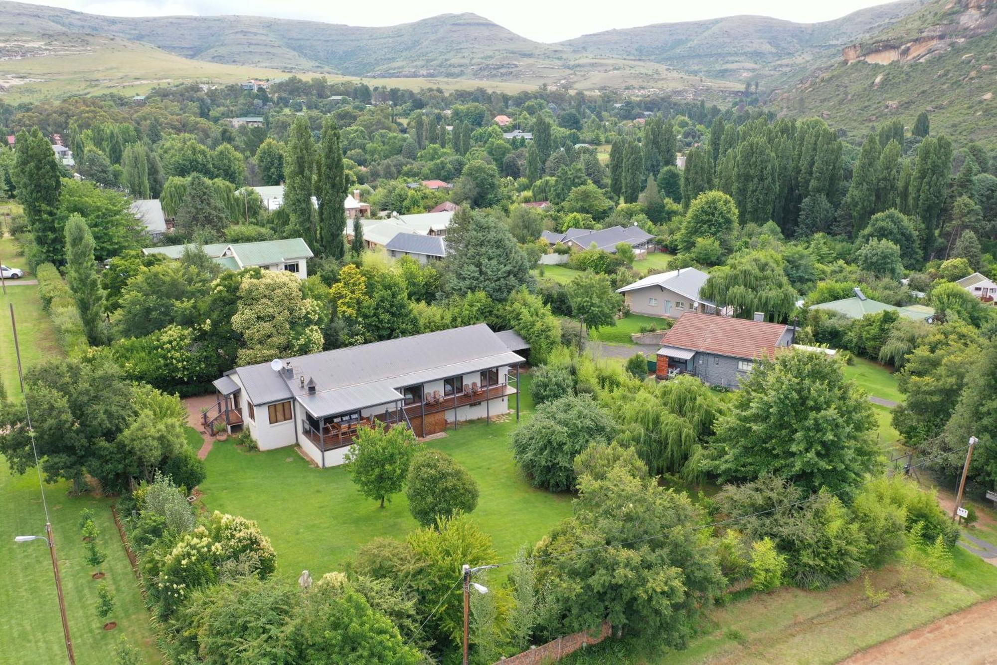 727 Church Clarens Kültér fotó